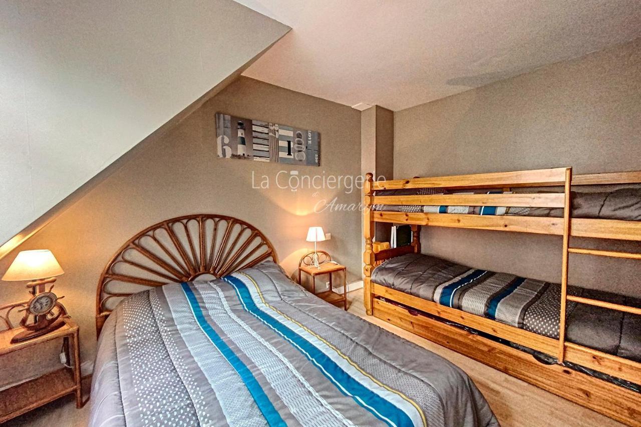 Appartement avec vue sur le port et proche de la mer Le Tréport Extérieur photo